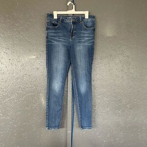 Maurices Everflex high rise skinny jeans sz 14